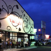 vuivlos (ヴィブロス）岐南店・一宮店